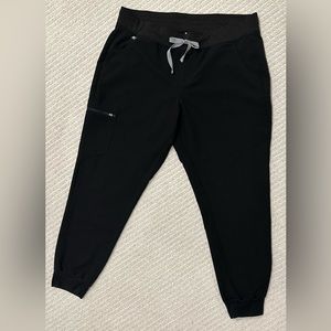 Black Figs Zamora joggers in XL